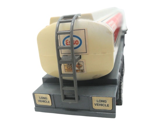 タンカー　ESSO　ミニカー　昭和レトロ トミカ 黒箱No 57 ニッサン ディーゼル タンクローリー ミニカー