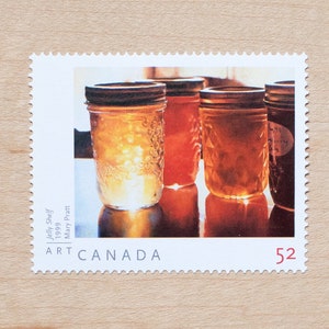 2 étagères en gelée Timbres-poste Mary Pratt, calligraphie de mariage, écriture de lettres, grande, miel, confiture, cuisine, blog culinaire, art