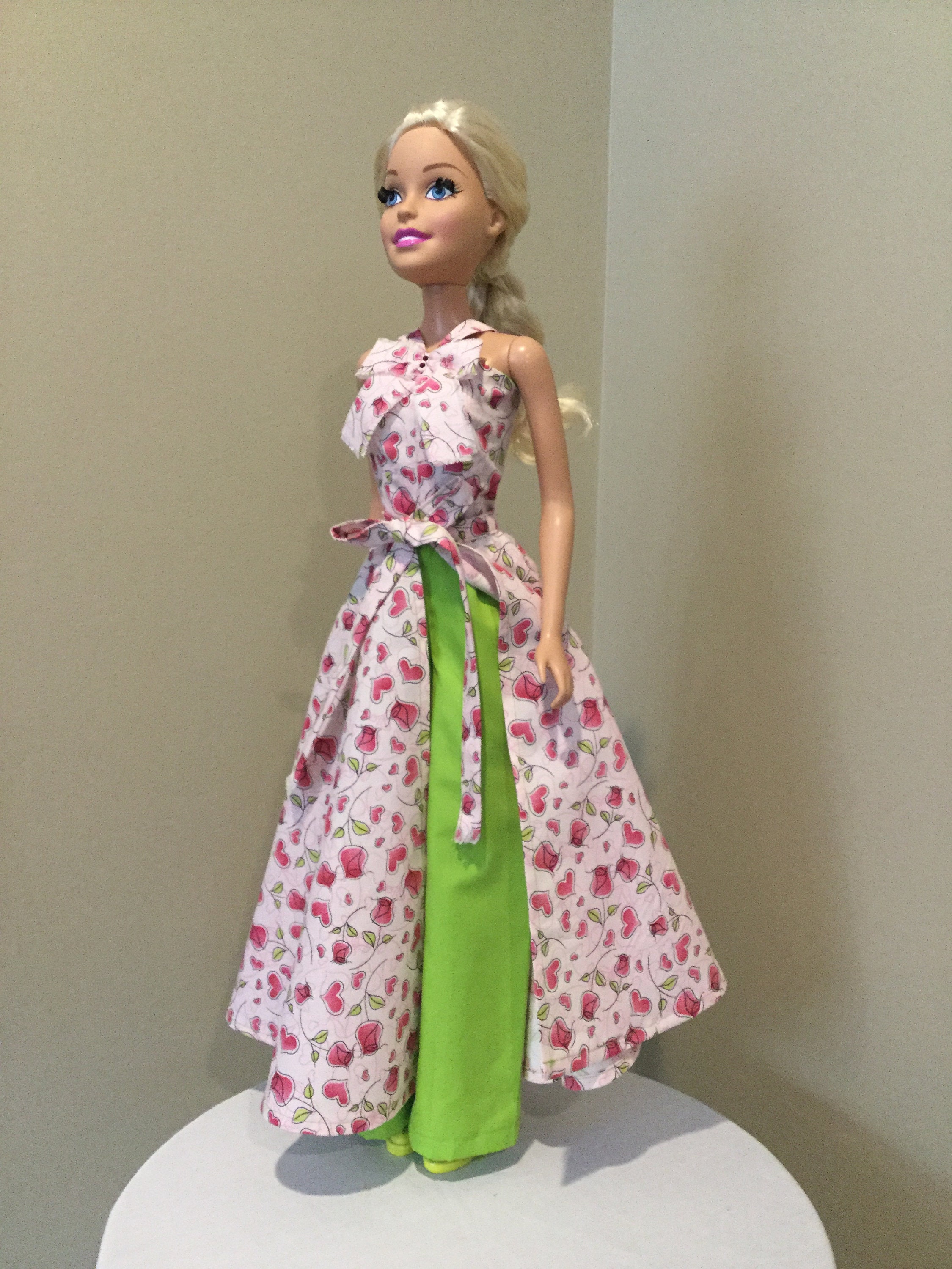 28in BFF Barbie's Heart & Roses Outfit | Etsy