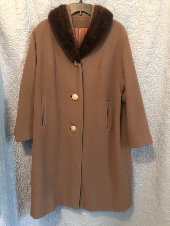 1960’s Ladies Coat with Attached Fur Collar by Pen