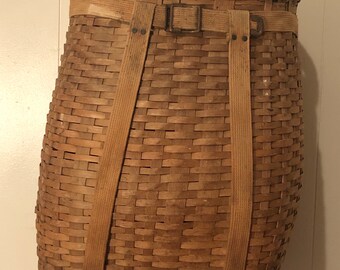 Antique Adirondack Trappers Basket / Gathering Basket / Rustic Home Decor