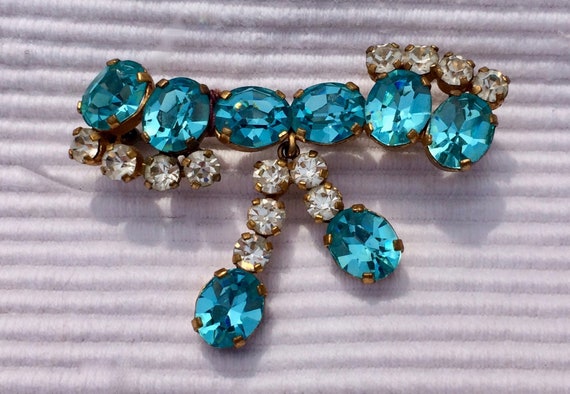 Vintage Bow Brooch with blue and clear crystals - image 1