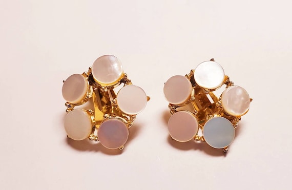 Coro Mother of Pearl Clip On Earrings Flower Shap… - image 3