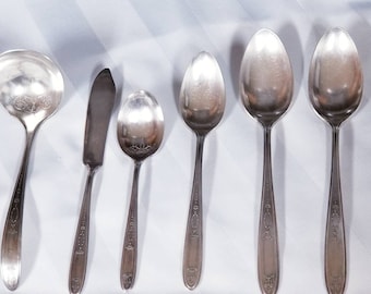 Oneida Grosvenor Silverplate Serving Set: 1921 Community Plate, 6 Pieces