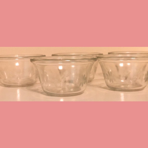 mini pyrex bowls