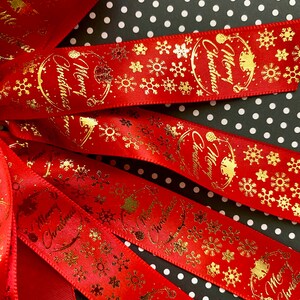 7/8 inch Christmas snowflake ribbon, continuous print, personalized ribbon for bows and gift wrapping