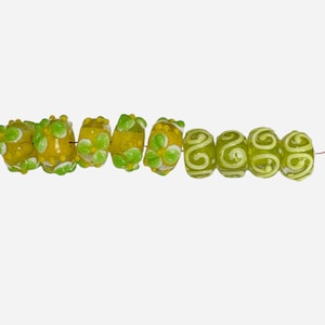 Lampwork Flower Rondelles,yellow polka dot  Lampwork glass, Green  bumpy Rondelles  , green  glass bead, unique Lampwork, 129 Ships USA
