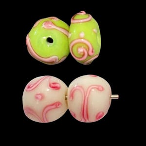 2- Lampwork Rondelle Lime Swirl glass beads, Green Rondelles, White round beads, green beads, unique, 609 Ships USA