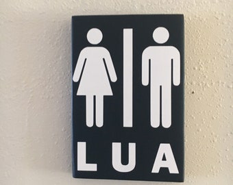 LUA | bathroom pallet sign | Hawaiian word sign