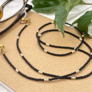 Black Gold Beaded Eyeglasses Necklace, Delicate Seed Beads Sunglasses Chain, Eyeglass Lanyard, Grandma Necklace Gift, Simple Sunglass Holder