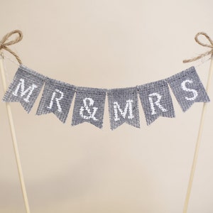 Mr. & Mrs. Cake Topper,Rustic Wedding Cake Topper,Grey Rustic Cake Banner,Wedding Cake Topper,Wedding Cake Banner,cake topper,Shabby chic