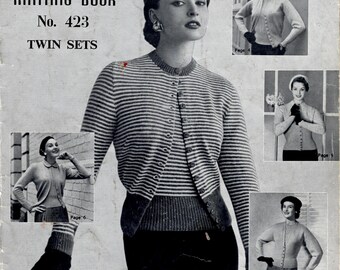 Patons Twin set knitting Book No 423 PDF