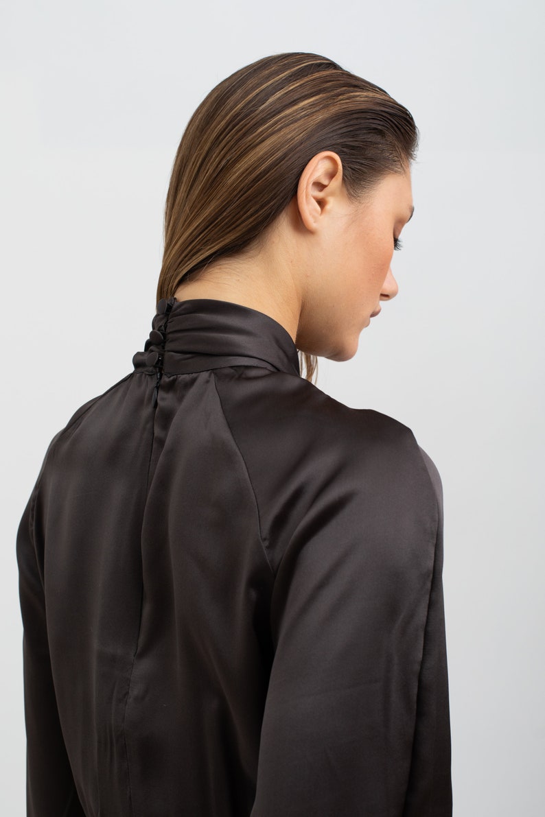 Turtel neck silk bodysuit