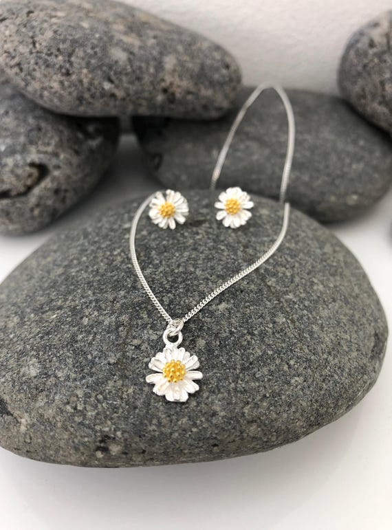 Daisy Jewellery Set. Daisy Earrings. Daisy Necklace. Silver Flower Necklace Set. Mother s Day Gift. Gift for Her. Daisy Jewellery Etsy Canada