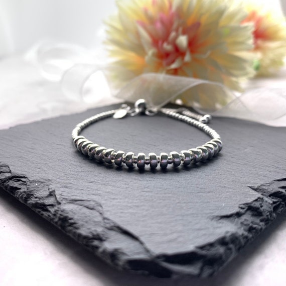 18th birthday bracelet. 18th birthday gift. Special birthday present. 18th birthday gift for girls. Milestone Jewellery. 18th gift