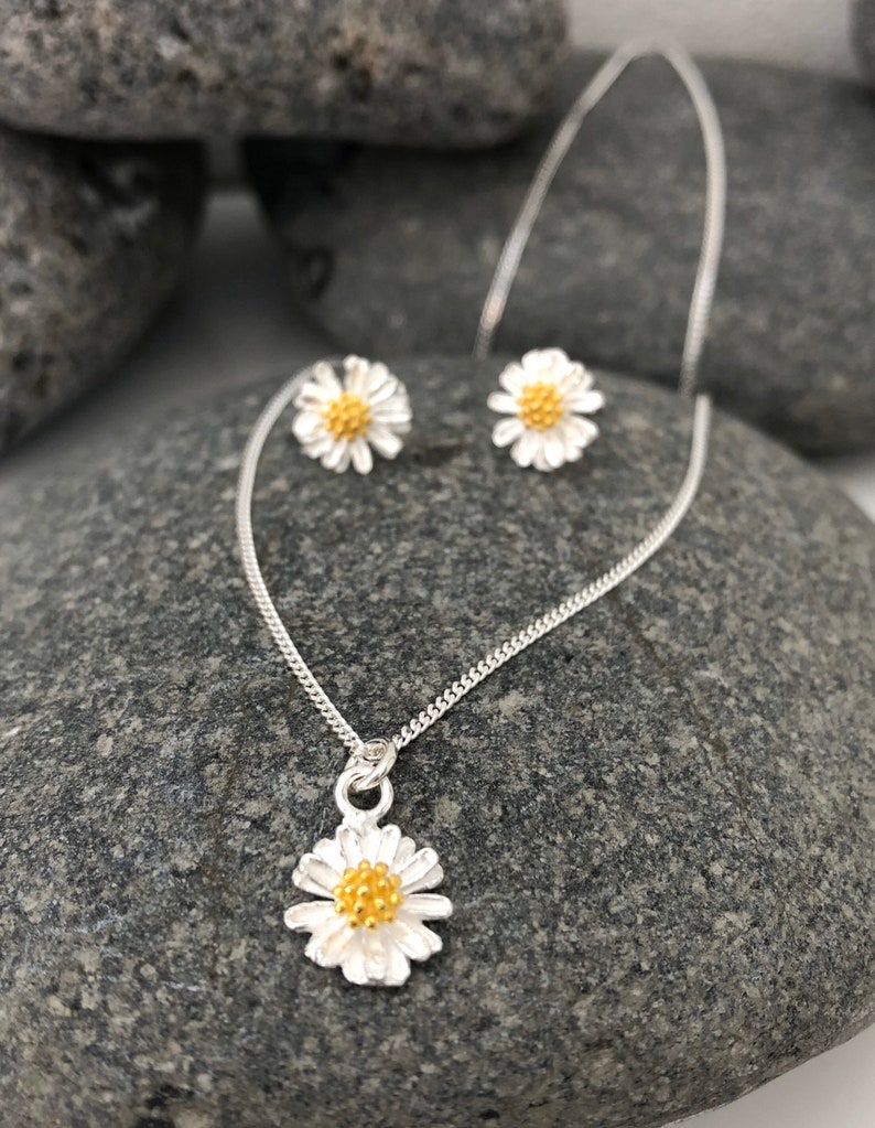 Daisy Jewellery Set. Daisy Earrings. Daisy Necklace. Silver Etsy