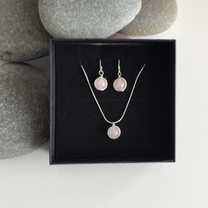 Rose quartz necklace and earring set. Sterling Silver and rose quartz jewellery set. Rose quartz jewellery. Rose quartz necklace. image 2