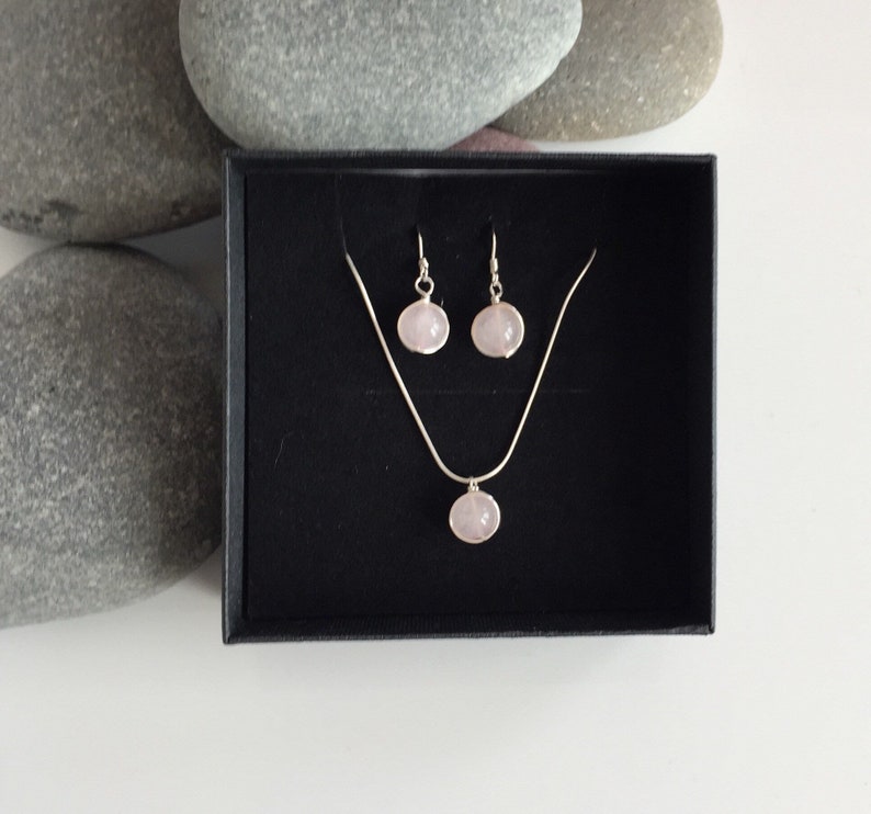 Rose quartz necklace and earring set. Sterling Silver and rose quartz jewellery set. Rose quartz jewellery. Rose quartz necklace. image 2