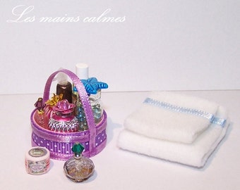 Lot d'accessoires de salle de bains MINIATURES « Fait main (les miennes !) »