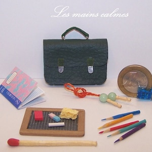 Cartable MINIATURE avec ardoise, corde à sauter et accessoires Fait main les miennes image 1