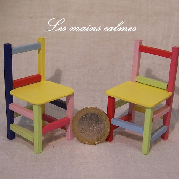 Paire de chaises multicolores Faites sur commande. Fait main ( les miennes)