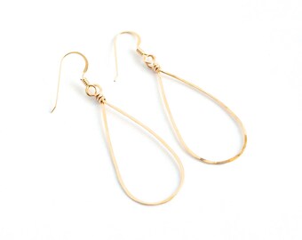 Lightweight Gold Hoops, Hammered Gold Earrings, 14k Gold Filled Hoop Earrings, Gold Wire Earrings, Minimalist Jewelry, Hammered Wire Jewelry