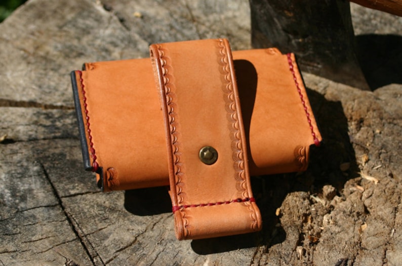 Leather Belt Pouch / Altoids Tin Pouch / Bushcraft Pouch / Etsy