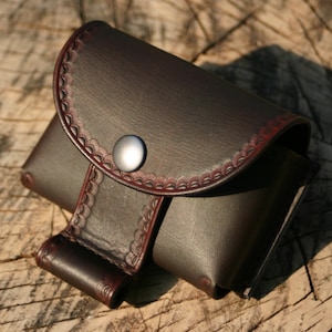 Braune Leder Gürteltasche EDC!   Echtleder Beutel für Bustier / Erste-Hilfe-Set / Camping / Feuerzeug / Altoids Tin.  Handarbeit von PegCity Leder