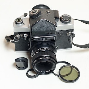 Kiev-60 + Vega-12B 2.8/90 90mm f2.8 6x6 medium format SLR film camera.