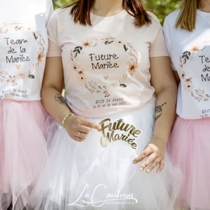 Collection EVJF au choix t-shirt future mariée t-shirt team mariée ou Badge ou encore sac tote bag team mariée EVJF couronne de fleurs image 9