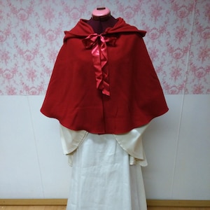 red riding hood cape ( wool blend ) / victorian cape / larp cape  / wool blend cloak / short cape / medieval cape / red cloak /
