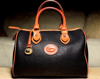 Vintage Dooney and Bourke All Weather Leather Navy Blue/British Tan Top-Handle Speedy-style Doctor's Bag Satchel Handbag: Sweet Boho Bag!