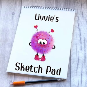 Joli bloc à croquis rose, personnalisé insecte rose, cadeau petite-fille, bas de Noël, cahier de dessin pour enfants, cadeau petit-fils