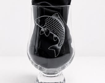 Engraved Glencairn Whiskey Glass - Carp Gift , Fishing gift  - Boxed - Christmas Gift,  Birthday gift, Whisky lovers Gift, Whisky Tasting