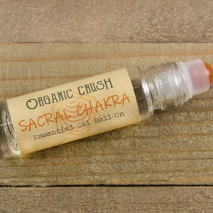 SACRAL CHAKRA Essential Oil Roll-On | Chakra Oils | Carnelian Gemstone Roller | Essential Oils for Chakra Balancing | Oils for Meditation