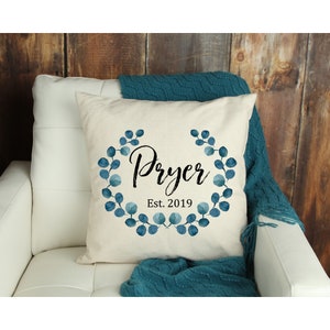 Pillow Cover, Gifts for her, Last name Throw Pillow Cover, Farmhouse Personalized Pillow, Cute Throw Pillow, Personalized Family Gift,