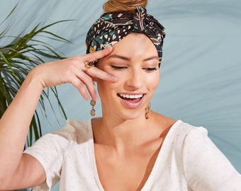 Black Ivy, playful line art floral print Wrap Headband