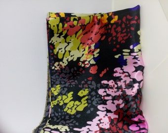 Modern Floral Print Scarf: Black, Pink, Gold Polyester Fashion Wrap (10x55 Inch)