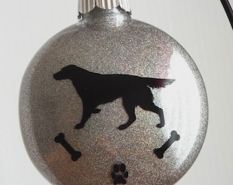 Pointer dog ornament, round glittered memorial vinyl silhouette, Holiday, Pet  owner gift