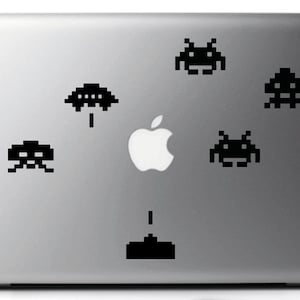 Sticker decal for Mac SPACE INVADERS Macbook Pro/Air, 11, 13, 15 and 17 inches, videogames, gift for geeks,  vintage videogame,gifts for him