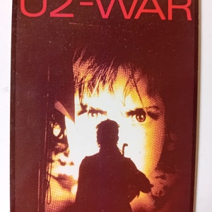 U2 War Original Vintage 1980&#39;s Postcard