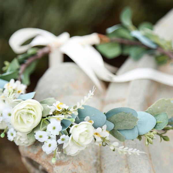 White or blush pink sage eucalyptus flower crown, Side Flower crown, wedding flower crown, bridal crown, bohemian crown, dainty floral crown