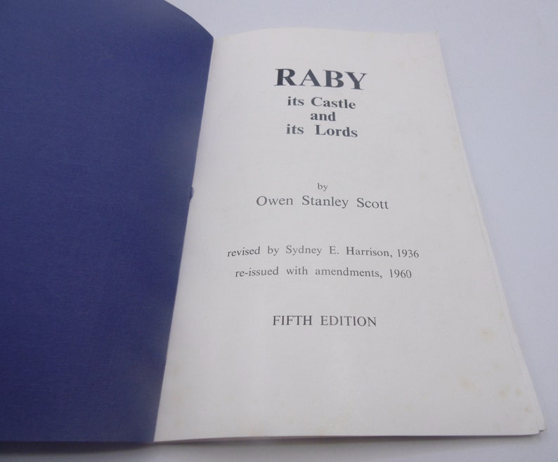Raby : son château et ses seigneurs par Owen Stanley Scott, 5e édition, 1960, livret vintage image 2