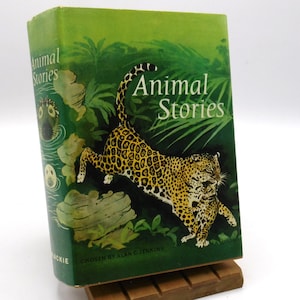 Animal Stories chosen by Alan C. Jenkins, 1967, Vintage Adult Short Stories, Hardback
