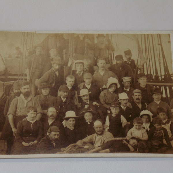 Group on Ship, possibly Migrants / Immigrants, c1900s, Victorian Cabinet Card