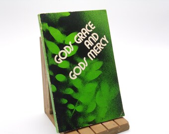 God's Grace and God's Mercy by CH Spurgeon, published by Tyndale Bible Society, Vintage Paperback, c1960-80s