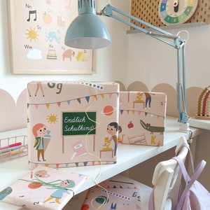Carta da regalo per l'iscrizione scolastica "Finalmente uno scolaro" Scuola Asilo Nido Scuola Fai da Te Regalo Scuola Elementare