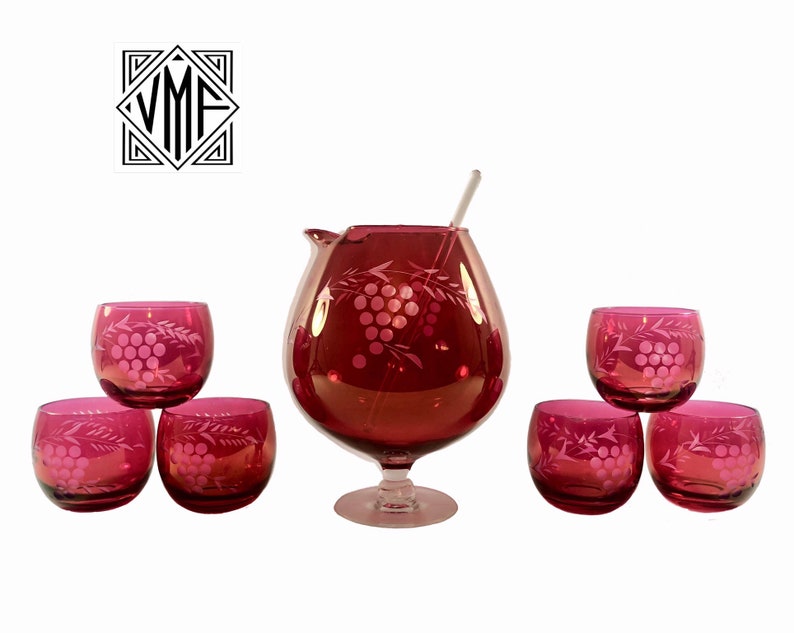 Mid century modern cocktail set cranberry red glass etched martini pitcher 6 roly poly glasses glass stir stick MCM barware 1950s 1960s