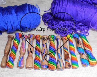 Ergonomic Crochet/ Knitting loom/ Diamond painting/Latch hook + More Handle. Includes Hook