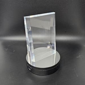 Klares gegossenes 3D Acrylglas, handpoliert, 160x120x40mm, Artikelnummer G62-01_Kirk